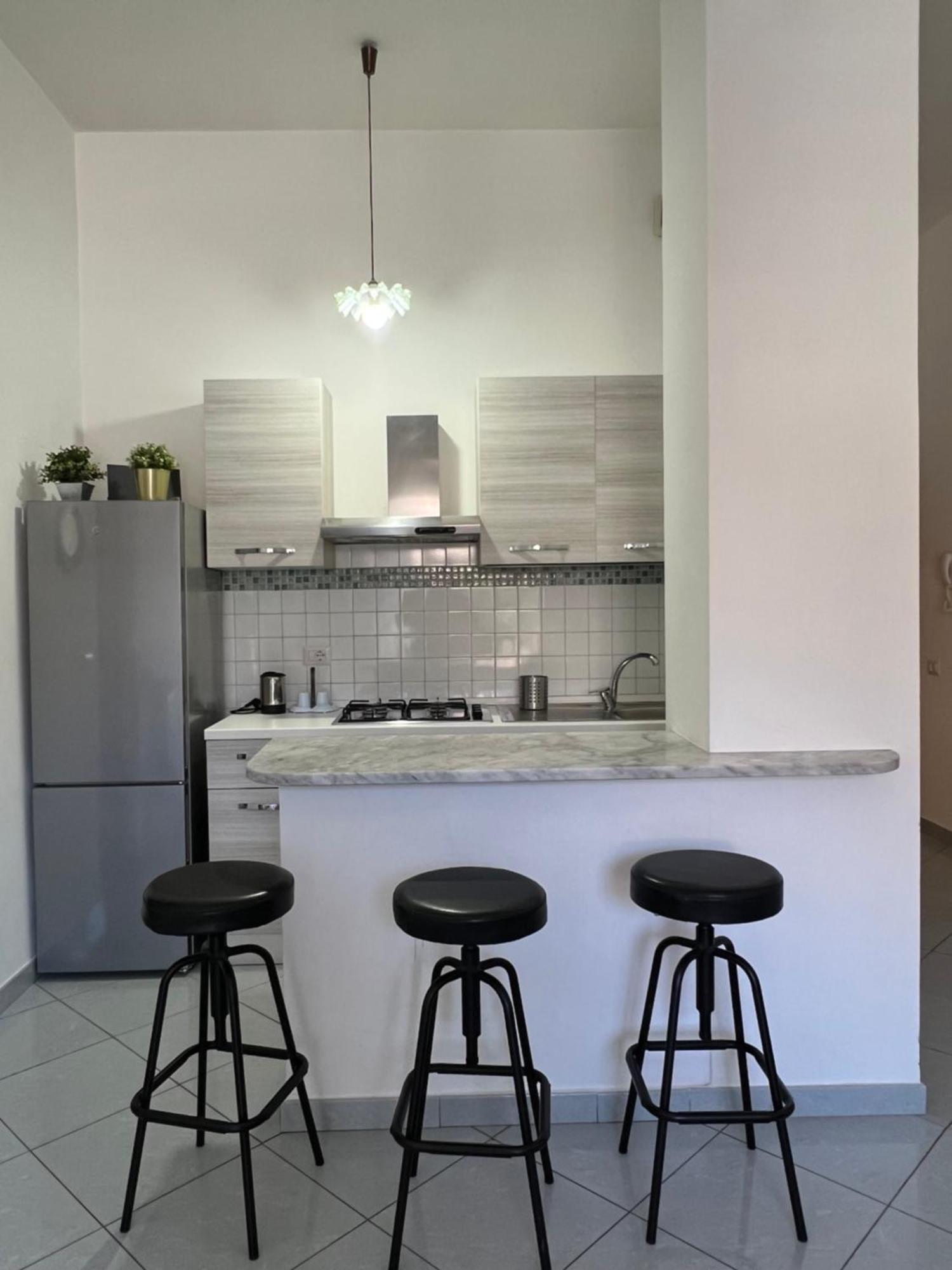 דירות מאיורי La Casa Lungo Il Mare מראה חיצוני תמונה